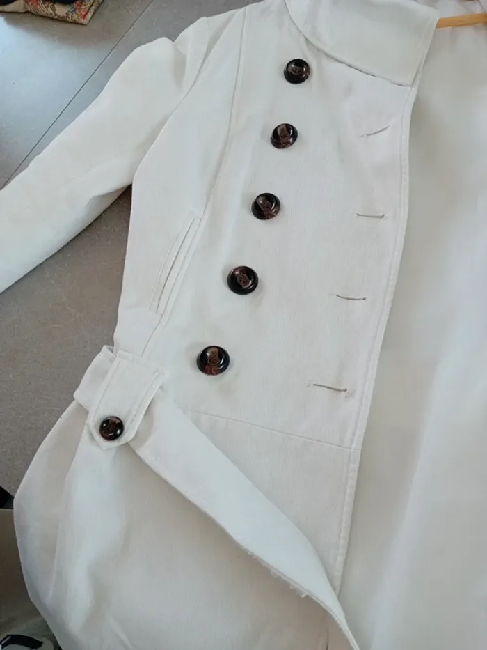 Veste Blanche de chez Mim Neuve taille 40/L Cintré à la taille - photo numéro 6