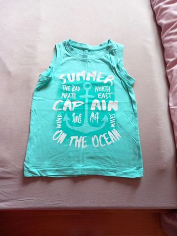 2 tee-shirts sans manches