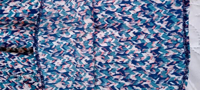 Blouse manches courtes col V imprimé coloré chevrons femme M rue des abesses - photo numéro 18