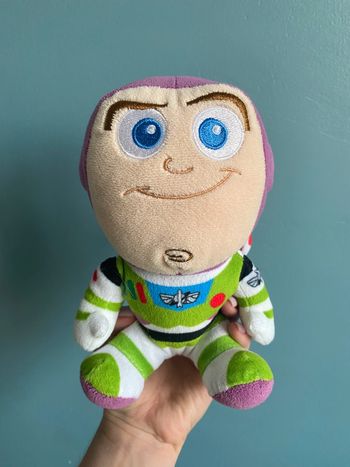 Peluche buzz l’éclair toy story disney