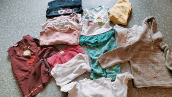 Lot 12 mois (13 pièces)