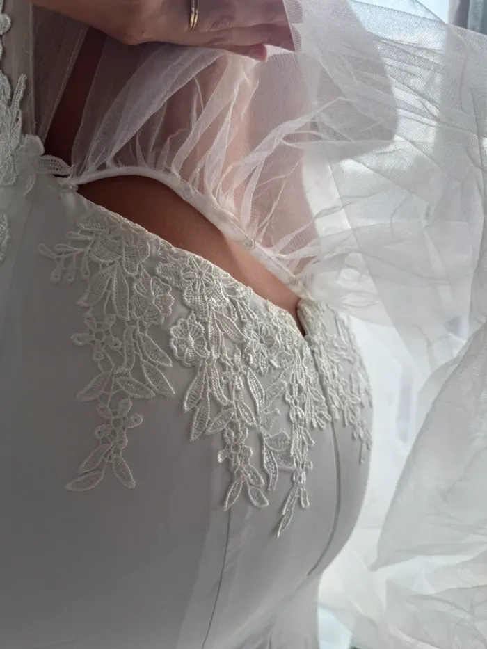 Robe de mariée sirène en dentelle – Taille 36 – Jamais portée - photo numéro 6