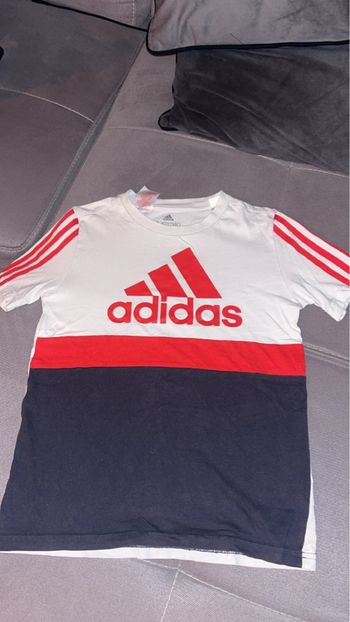 T-shirt adidas