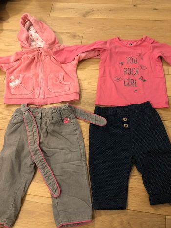 Lot tenues pantalon tee shirt 6 mois fille