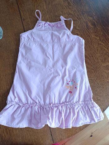 Robe sans manches