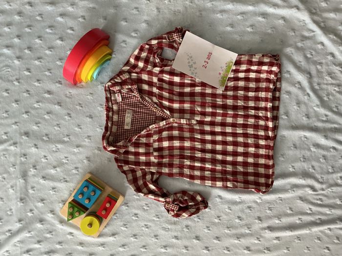 robe manches longues à carreaux bordeaux et blanc zara 2/3 ans - photo numéro 2