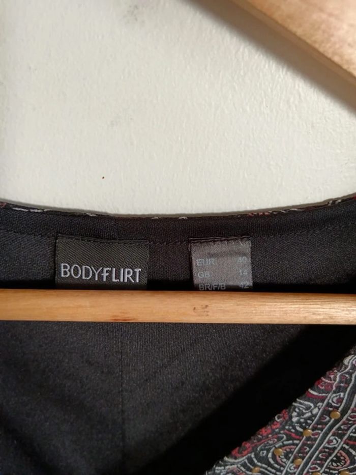 C23 robe imprimé Body flirt 40 - photo numéro 3