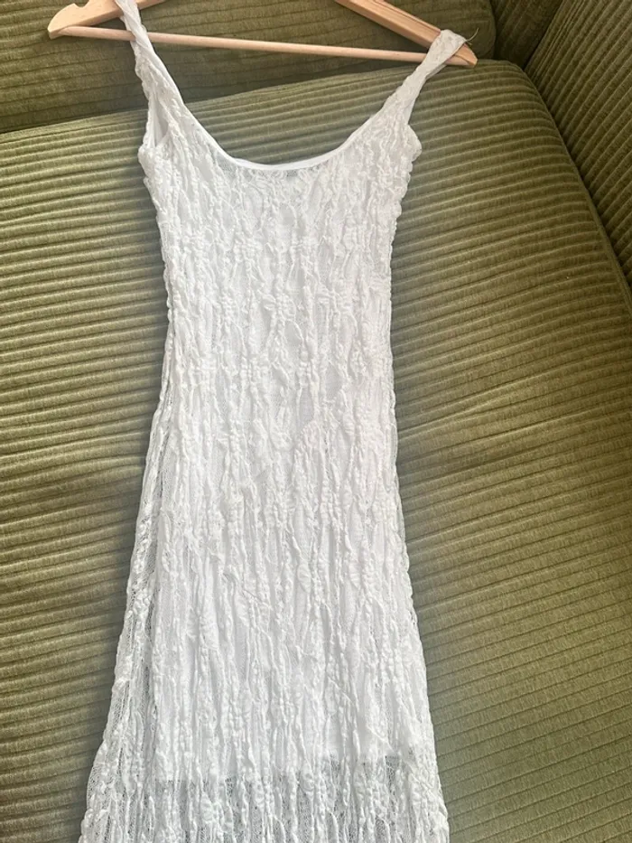 Robe Bershka blanche