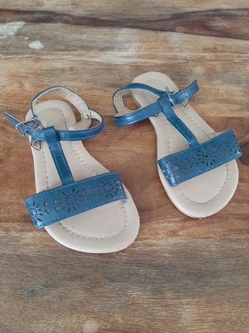Chaussures fille taille 25