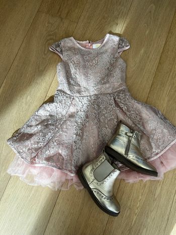 Robe 4 ans et chaussures 28 idéal cérémonie