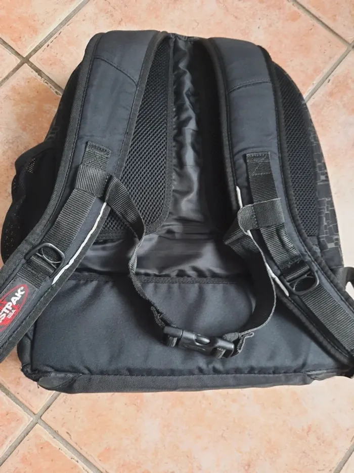 Sac 'Eastpak" - photo numéro 17