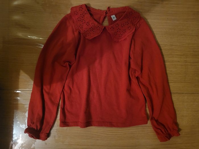 Haut col dentelle 5 ans