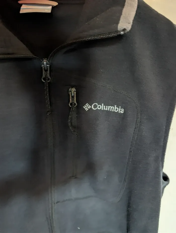Veste sans manche en polaire taille M neuf - photo numéro 2