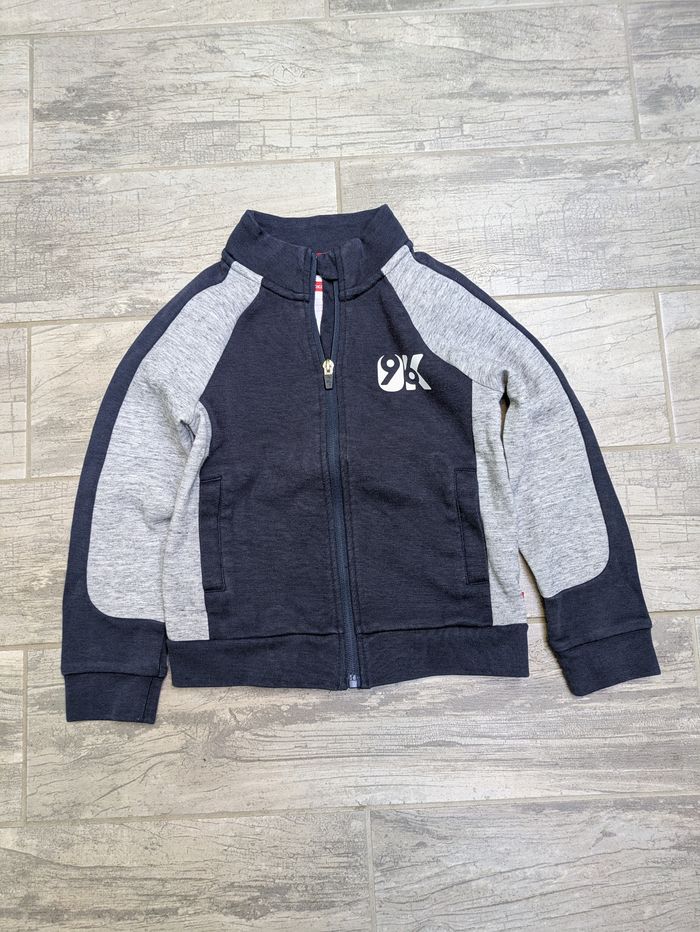 Gilet zippé