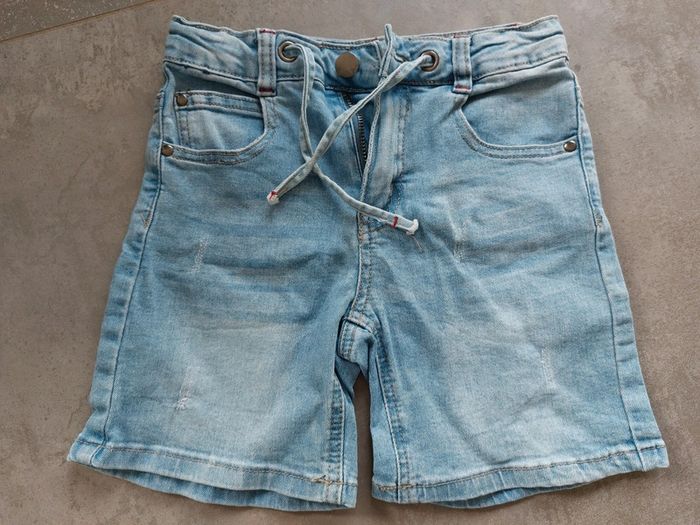 Short jean