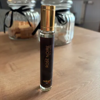 Parfum Rose noire Adopt’