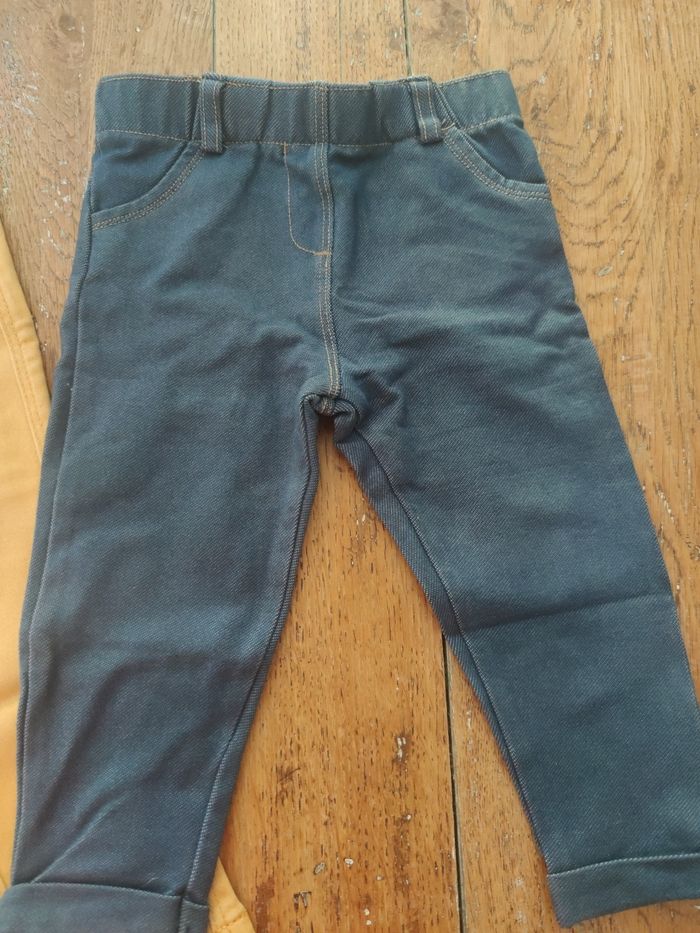 Lot 3 pantalons Kiabi 18 mois - photo numéro 3