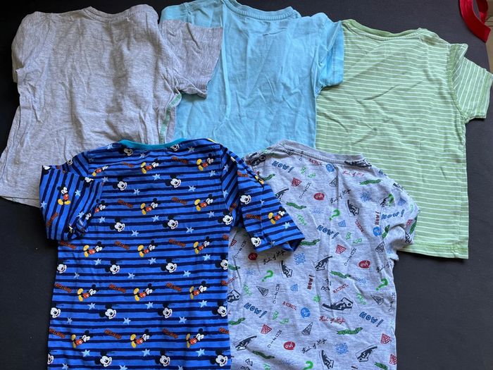 10 t-shirts et 3 shorts garçon 6 ans - photo numéro 8