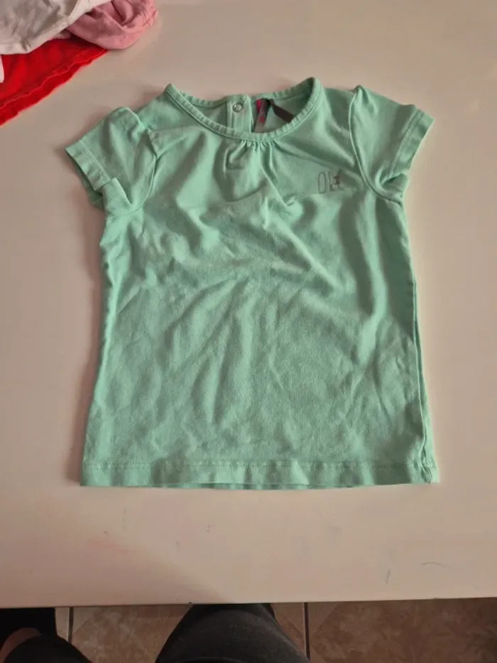 Lot tshirts 12 mois - photo numéro 6