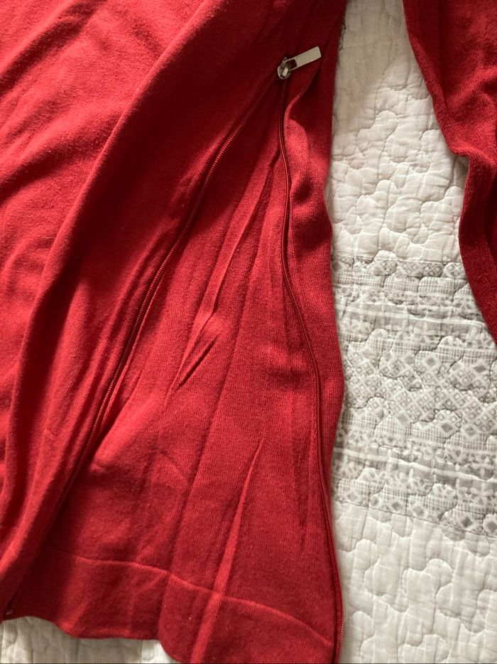 Pull rouge - photo numéro 3