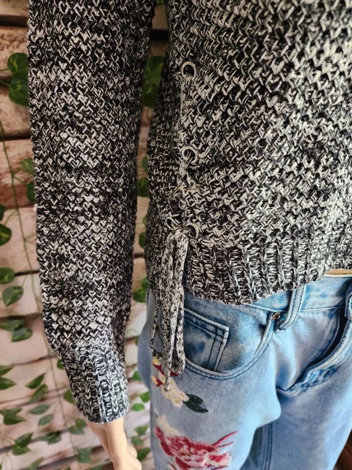 🌸🌸Pull-over Gris Jennyfer Taille 36 - photo numéro 3