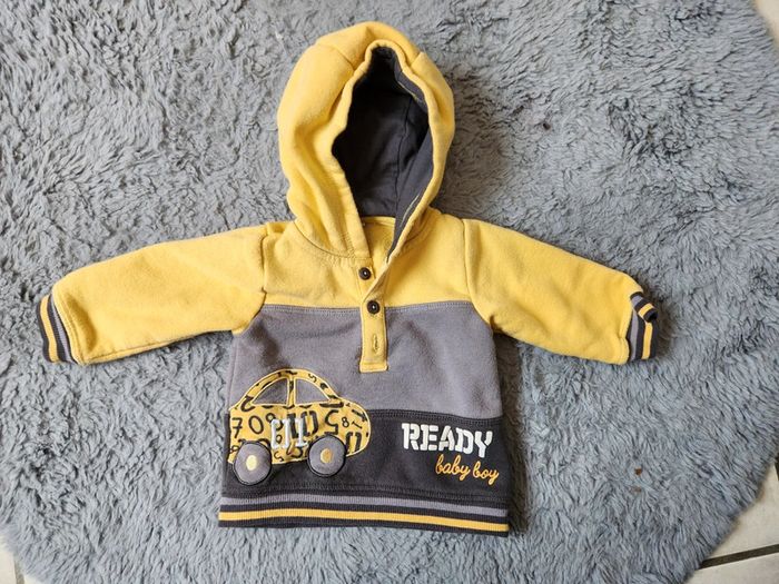 Pull/sweat 6 mois