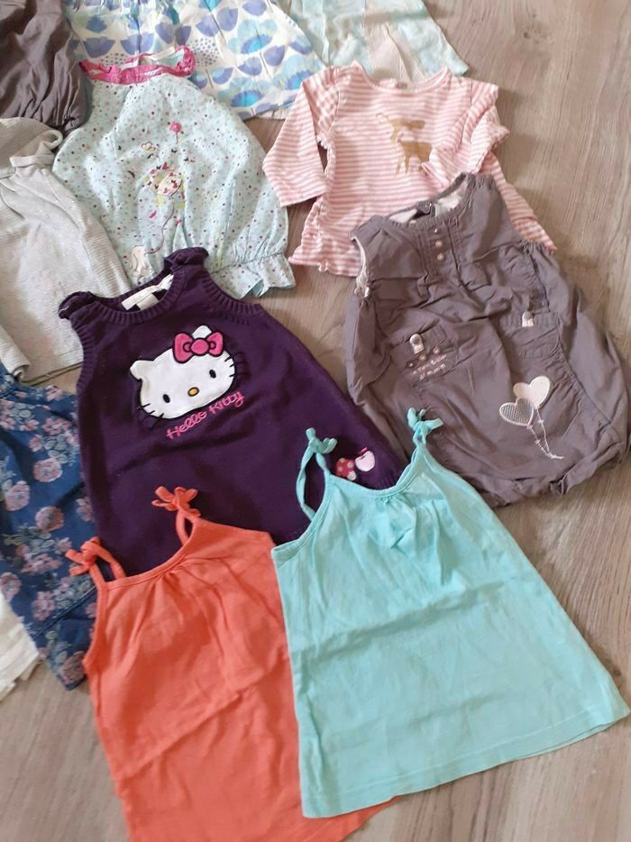 Gros lot robes fille - photo numéro 4