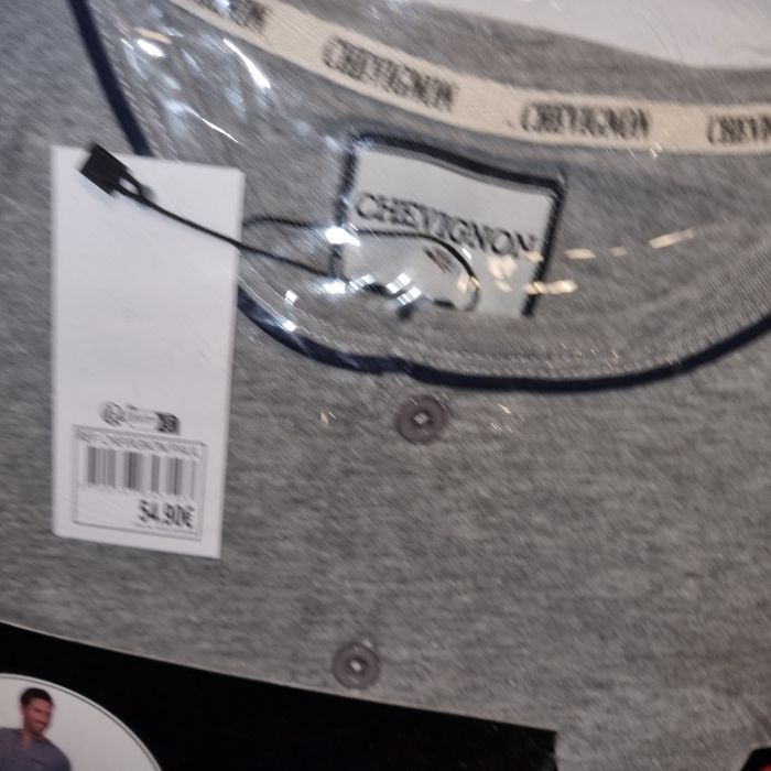 pyjama CHEVIGNON taille S - NEUF - photo numéro 5