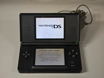 Console Nintendo DS Lite avec chargeur fonction GBA uniquement