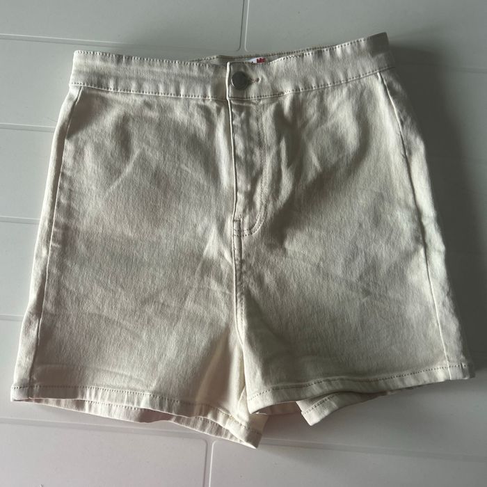 Short taille haute