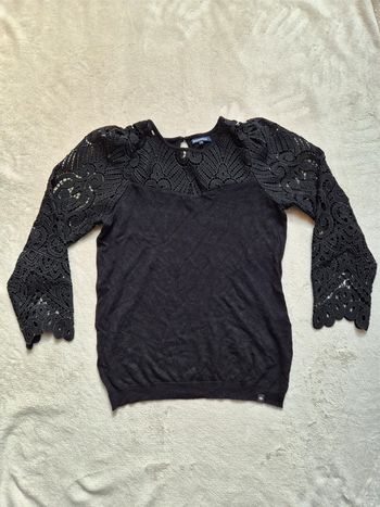 Superbe pull noir manches ajouré bonbons taille xs