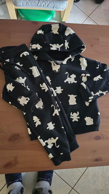 (Neuf non porté)🥰🤩💙 CHAUD  superbe ensemble molleton intérieur polaire disney 3ans Garçon 