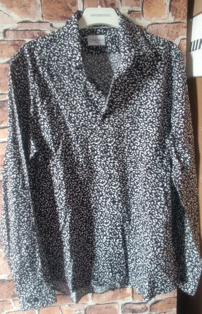 Chemise noire à motifs Calvin Klein