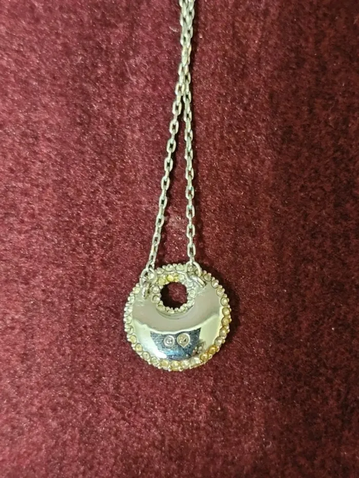 Élégant Collier Swarovski Rond en Métal et Cristal - État Impeccable - photo numéro 5