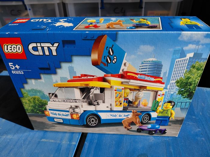 Lego city 60253 le marchand de glace