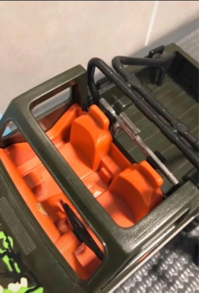 voiture playmobil 5558 les aventuriers Wild Life Pick Up - photo numéro 6