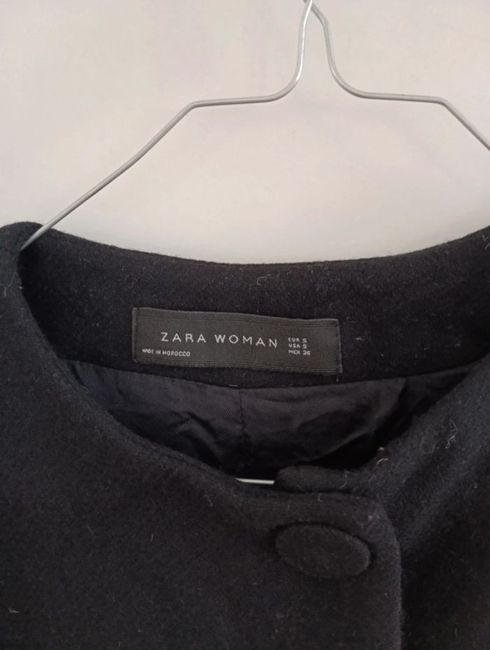 Cape noire Zara
Longueur 3/4
75% laine
Taille S - photo numéro 9