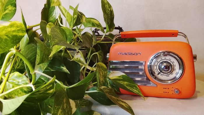 Rádio vintage Madison Freesound-VR40P orange - Neuf en boîte - Bluetooth & USB - photo numéro 5