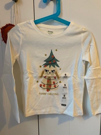 Pull fin fille de marque kiabi et de taille 5 ans 