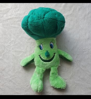 Peluche brocolis playtive junior 