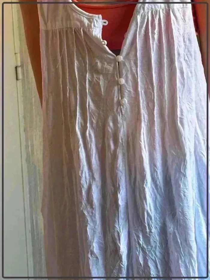Robe  fluide  taille 38 marque  too  k  bis - photo numéro 2
