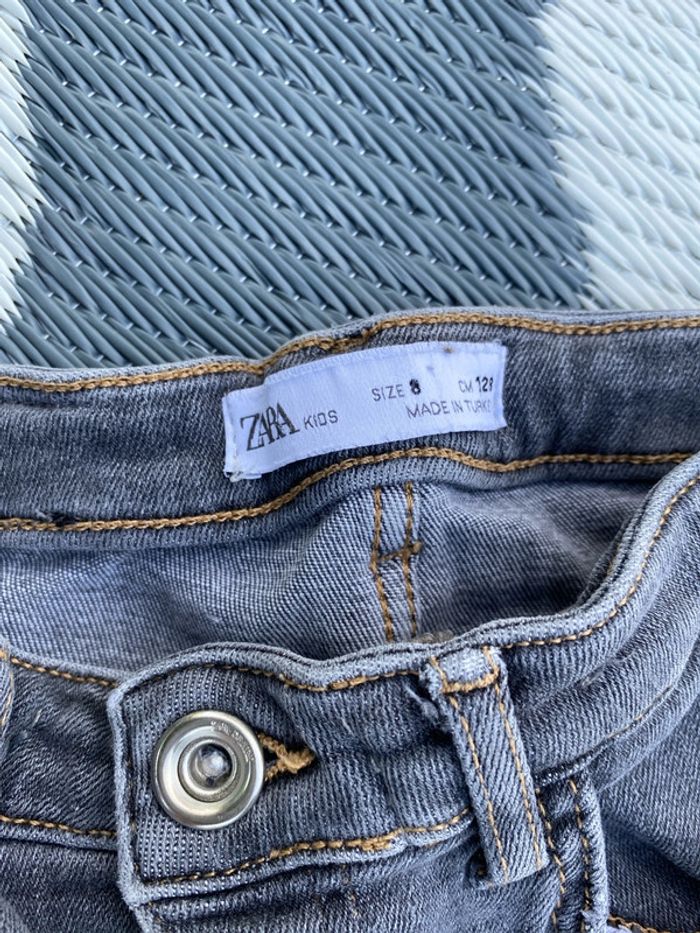 Jean a trous Zara kids - photo numéro 5