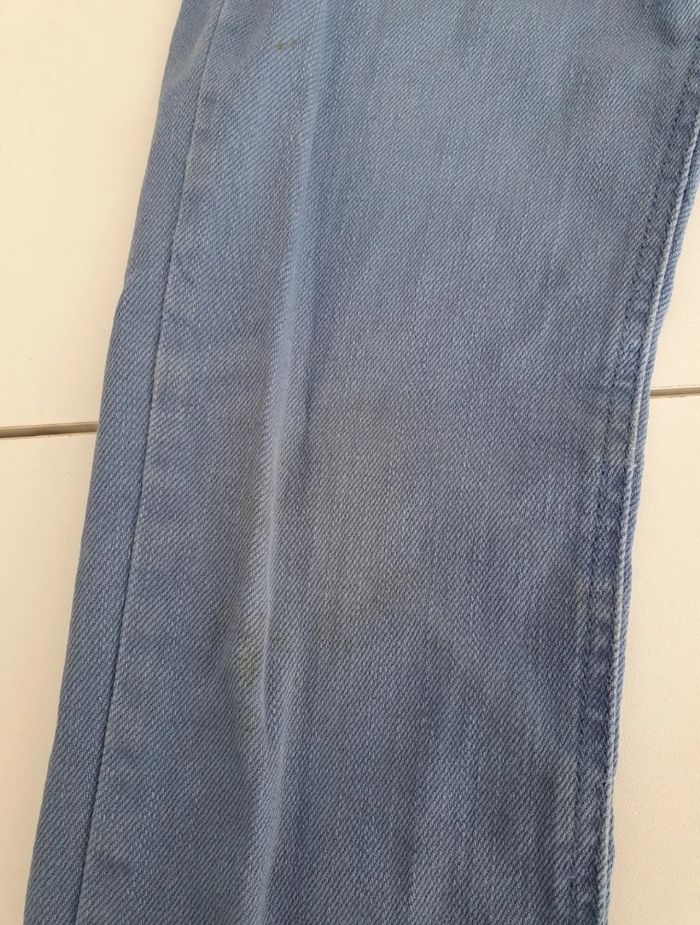 A donner dans un lot : pantalon en 5/6 ans - photo numéro 3