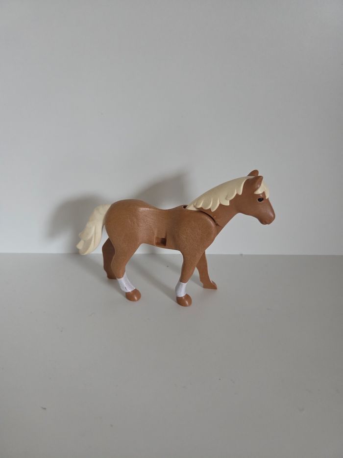 Figurine Cheval Playmobil  Marron Crinière et Queue Blanches - Bon état