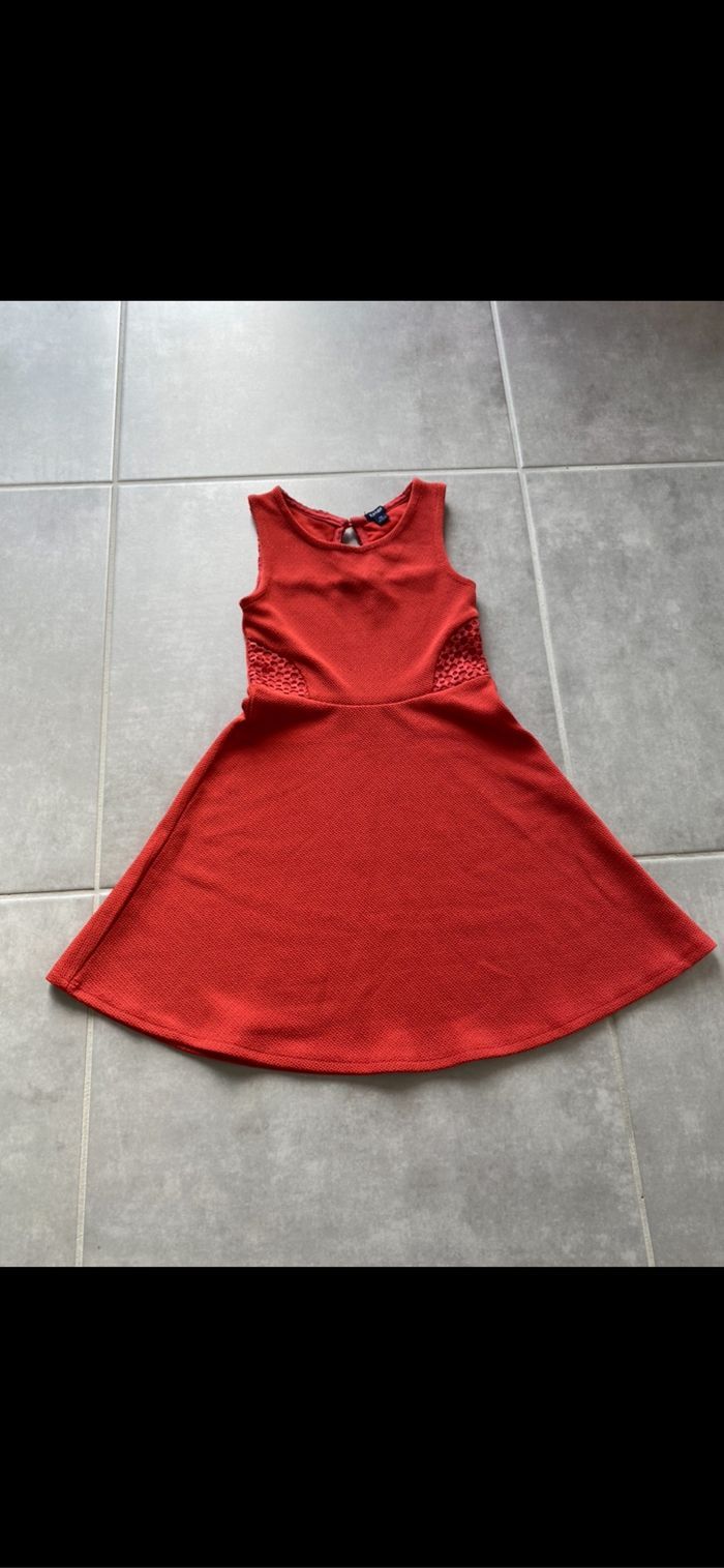 Robe Kiabi Neuve 5 ans - photo numéro 2