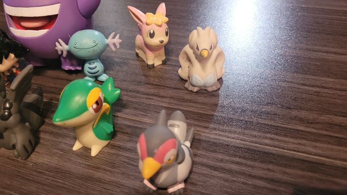 Lot De 6 Figurines Miniatures Re-Ment Pokémon Cadre Bois Profonds - Échelle 1:12, Fabrication Japonaise 2024