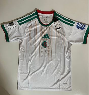 🔥 Maillot Algérie Coupe du Monde 2026 – NEUF – Taille M – 25€ 🔥