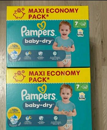 Lot de 2 cartons pampers taille 7