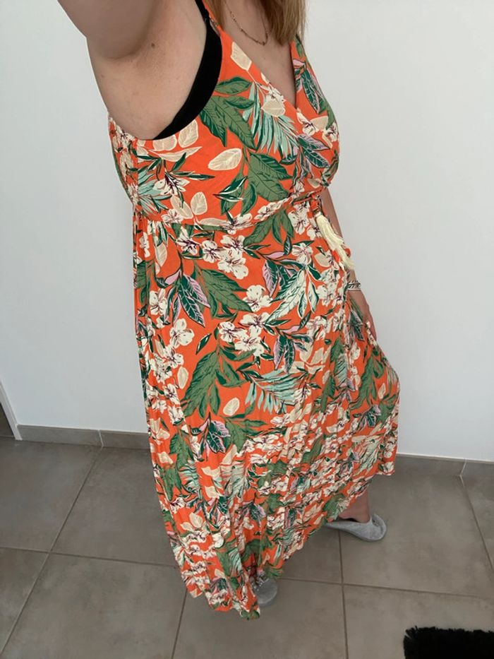 Robe à fleurs d’été Camaïeu T42-44 - photo numéro 3