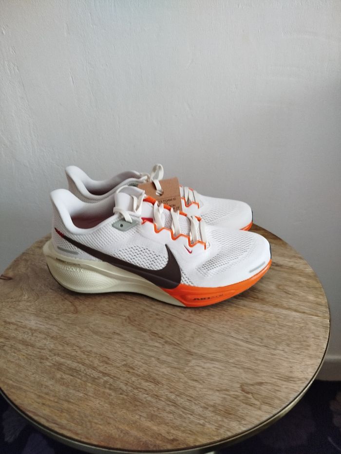 Baskets Nike T 39 - photo numéro 4